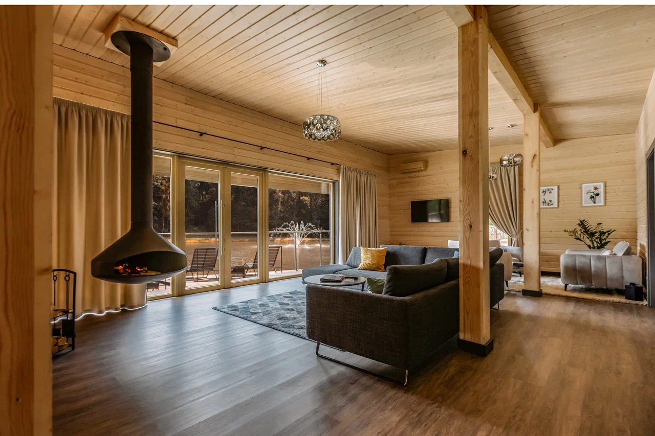 Отель «Русские Сезоны. Курорт Пересвет» 4*