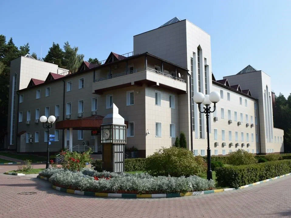 Пансионат «Янтарь»  3*